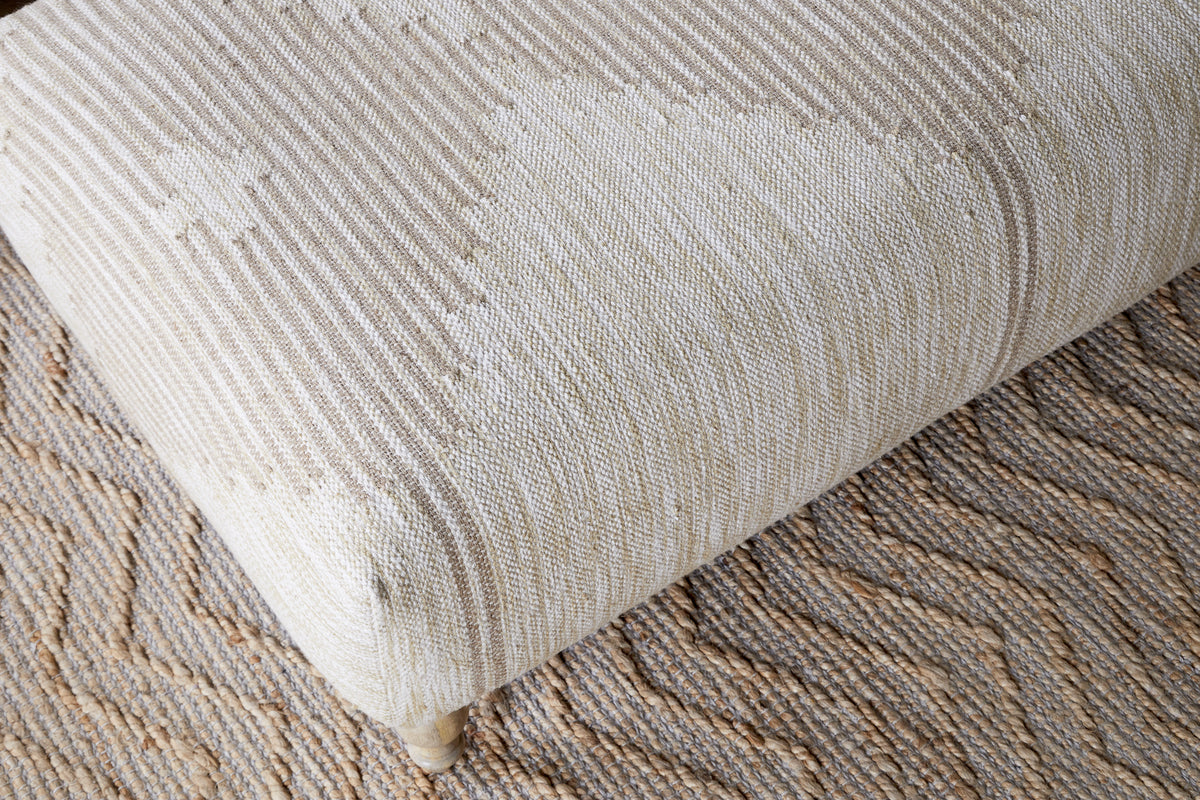 Pouf capitonné Aranya - Naturel