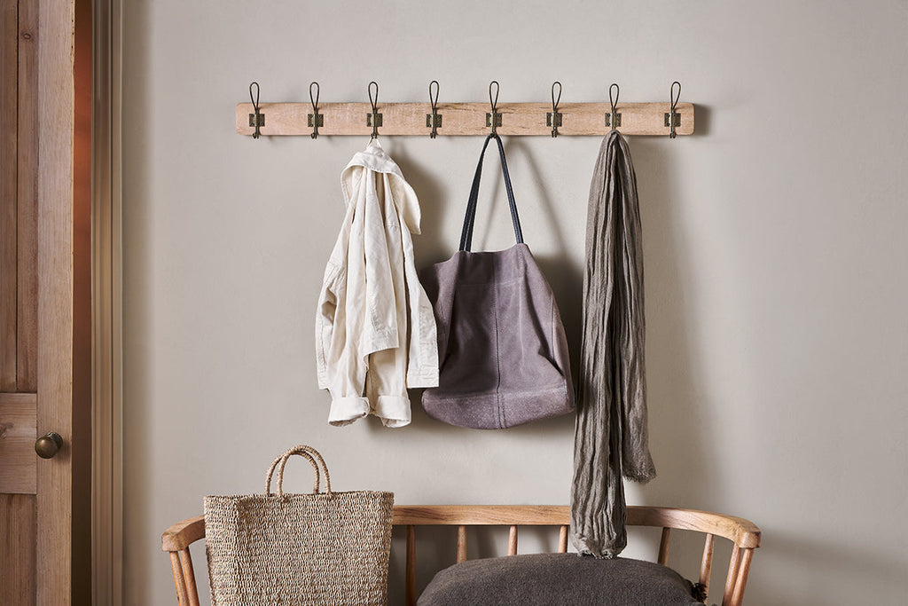 Crochets Ankita en bois de manguier et fer - Laiton naturel et antique - Grand modèle