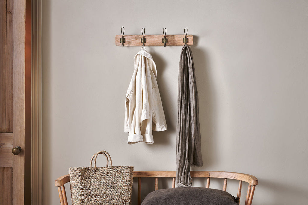 Crochets Ankita en bois de manguier et fer - Laiton naturel et antique - Petit