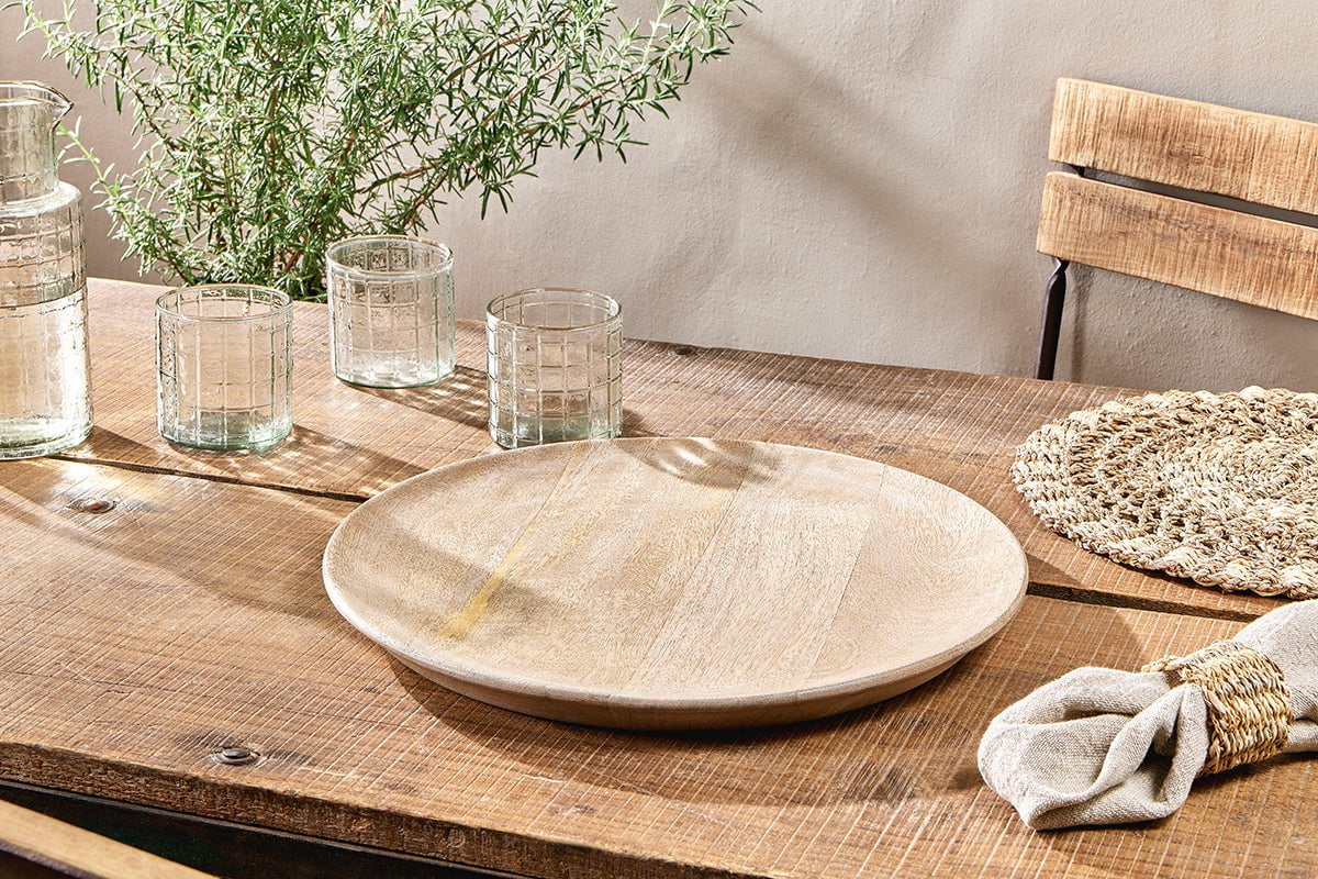 Assiette de service artisanale