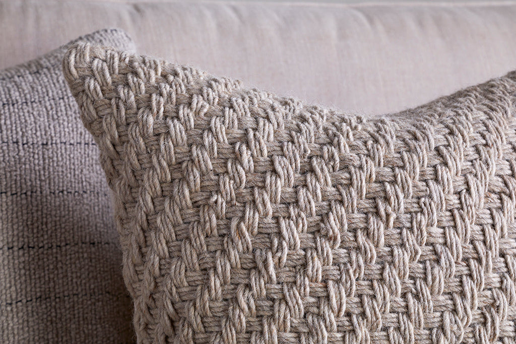 Housse de coussin Atifa en coton et laine - Naturel