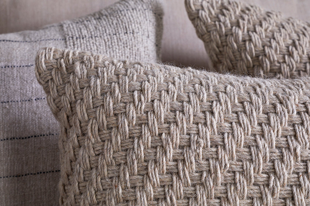 Housse de coussin Atifa en coton et laine - Naturel