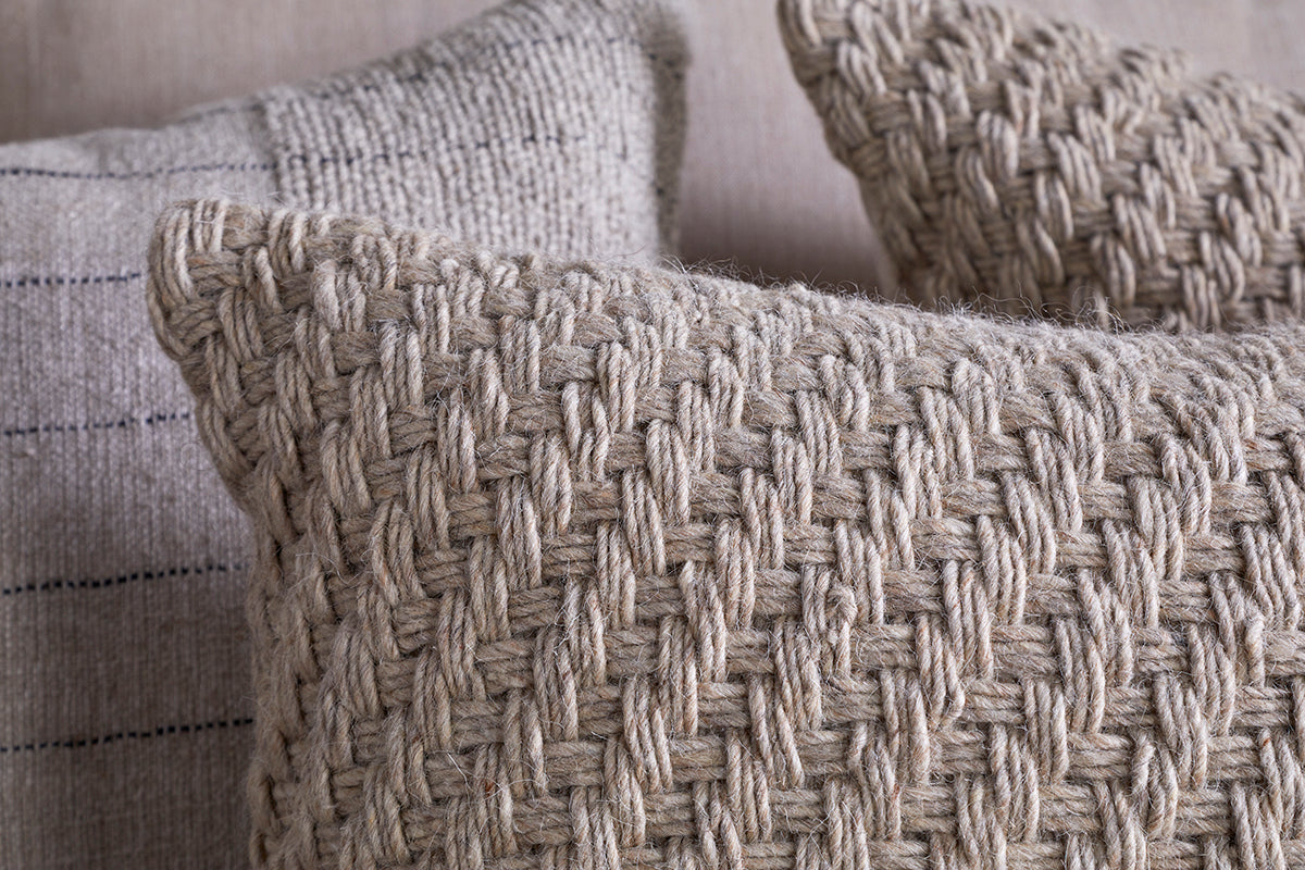 Housse de coussin Atifa en coton et laine - Naturel