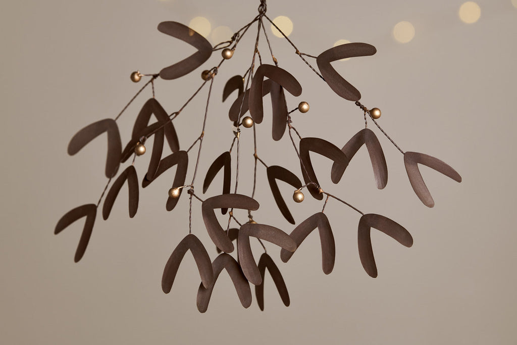 Avni Mistletoe - Laiton antique
