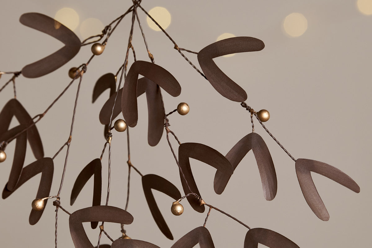 Avni Mistletoe - Laiton antique