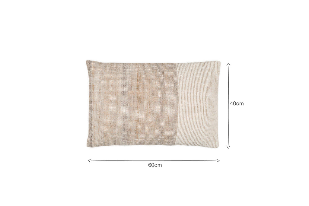 Housse de coussin Karaya en coton et laine - Naturel