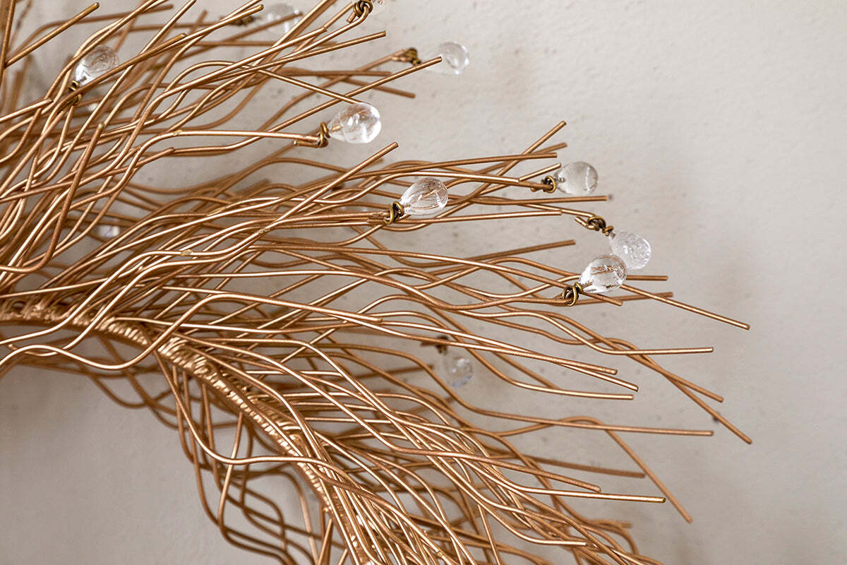 Couronne de gouttes en verre Danvi - Laiton et transparent