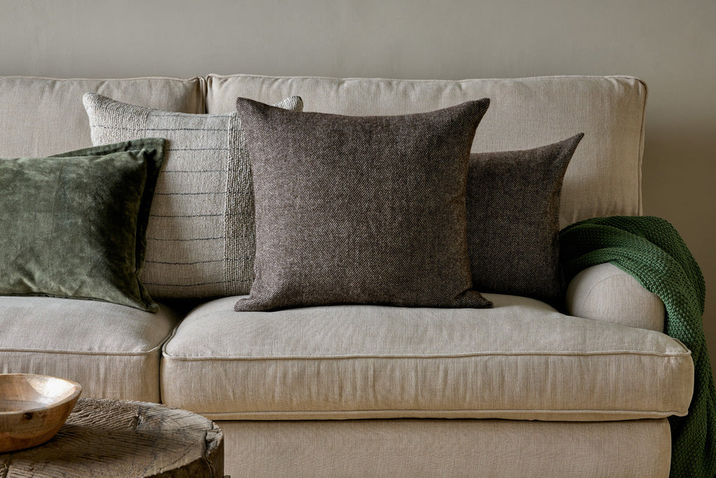 Housse de coussin en laine Dilli - Marron foncé