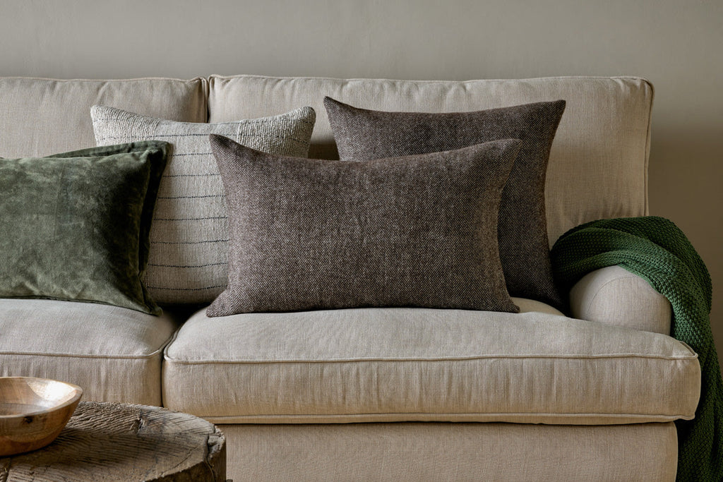 Housse de coussin en laine Dilli - Marron foncé