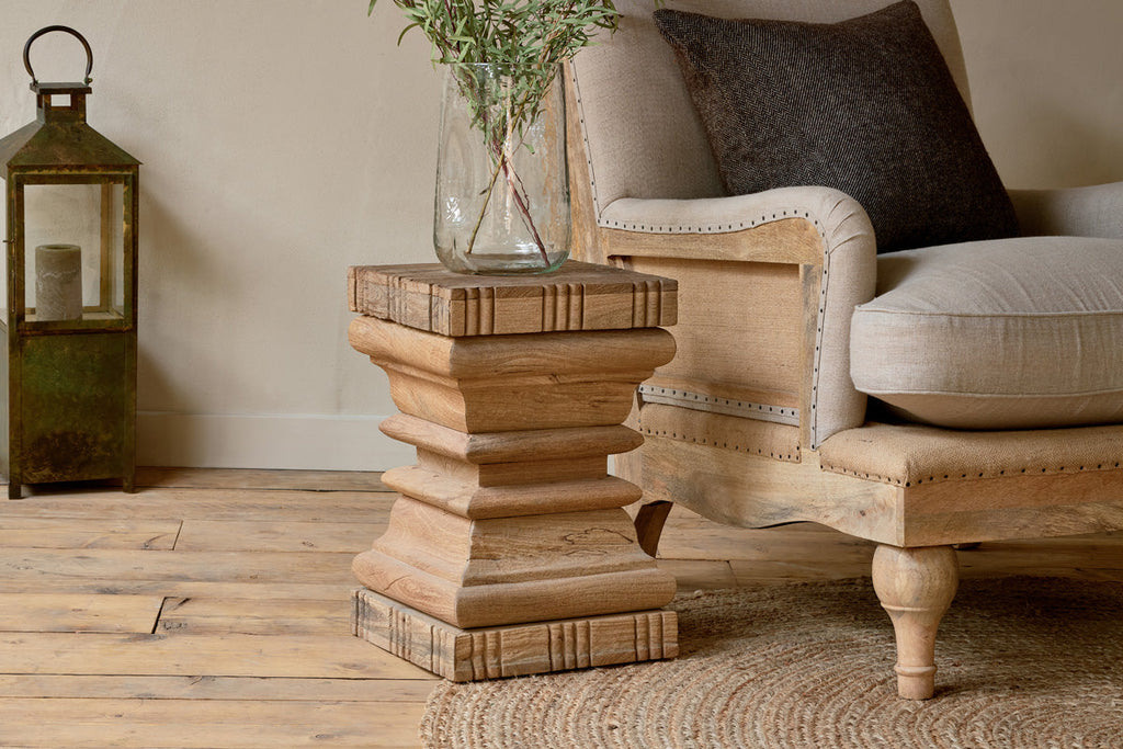 Table d'appoint Disha en bois de manguier sculpté - Naturel