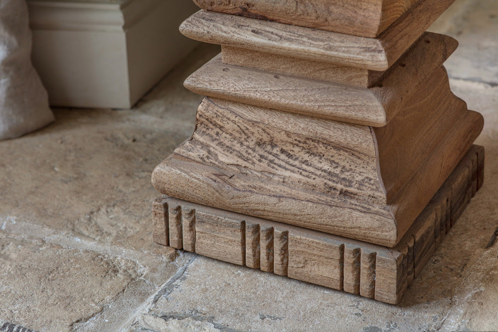 Table d'appoint Disha en bois de manguier sculpté - Naturel