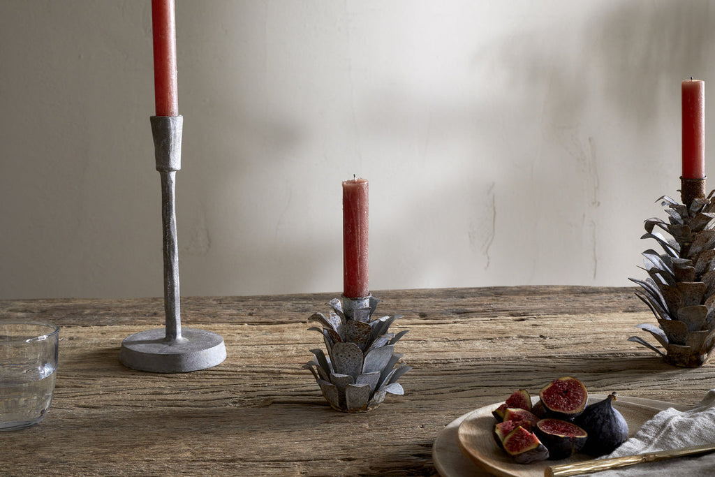 Bougeoirs en forme de pomme de pin Elagalu - Zinc (Lot de 2)