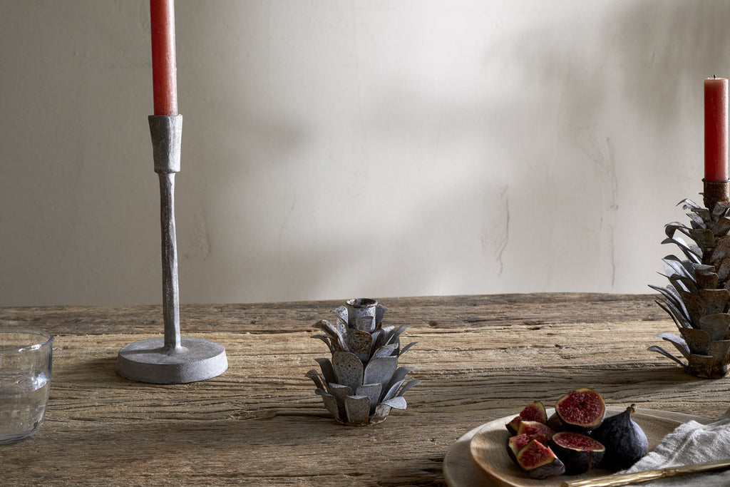 Bougeoirs en forme de pomme de pin Elagalu - Zinc (Lot de 2)