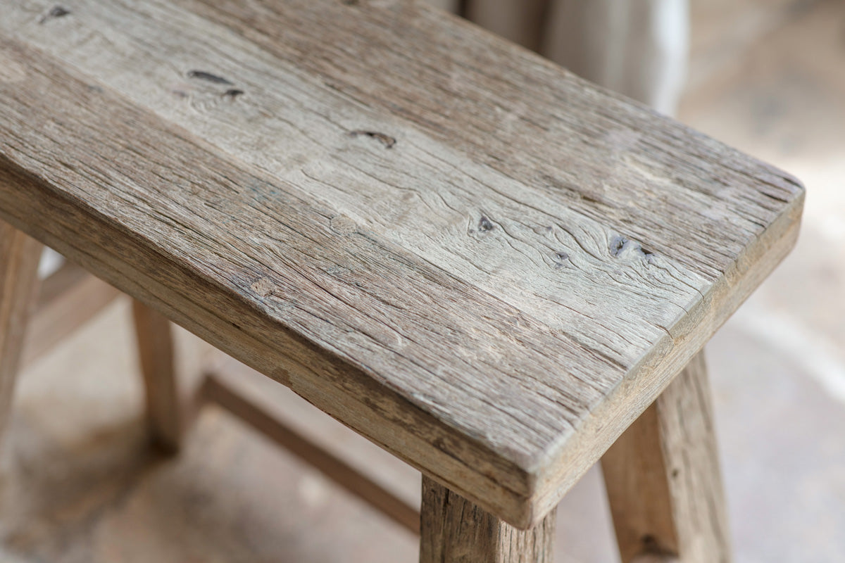 Tabouret bas en bois recyclé Ibo - Naturel