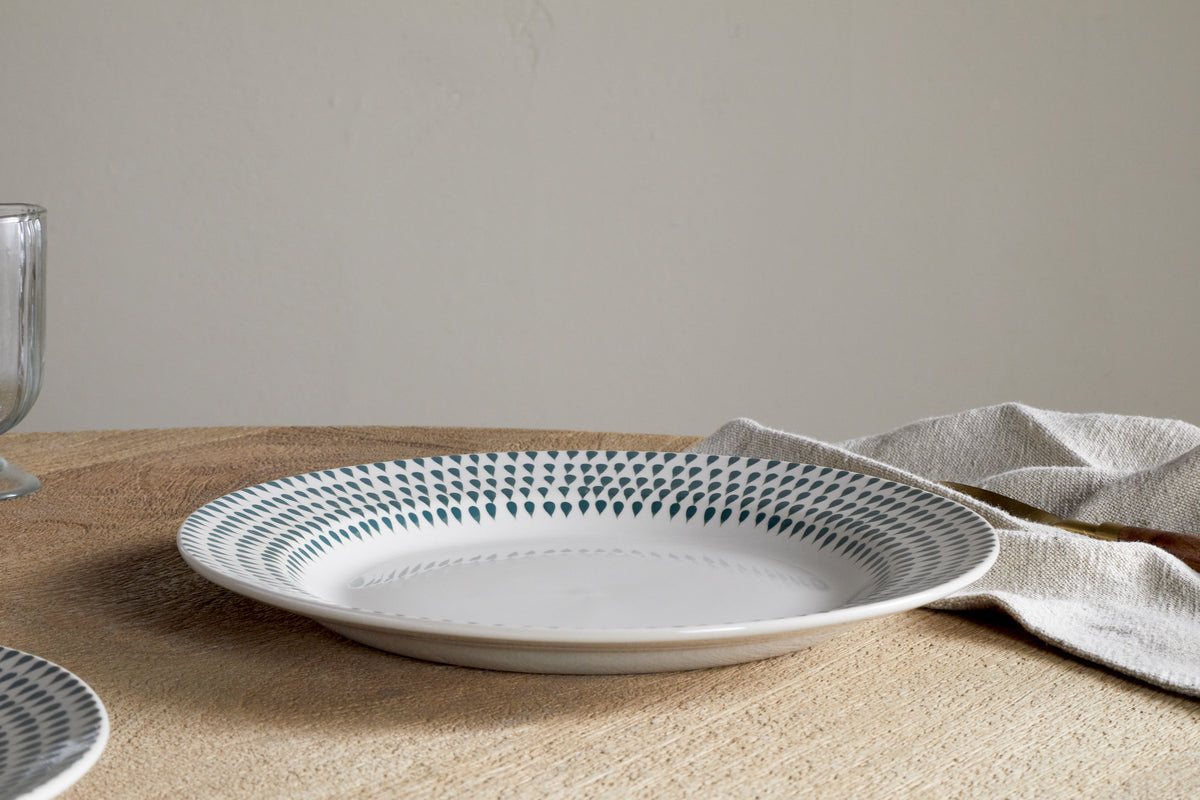 Service de table Juniper Drop - Crème et genévrier (Ensemble de 12 pièces)