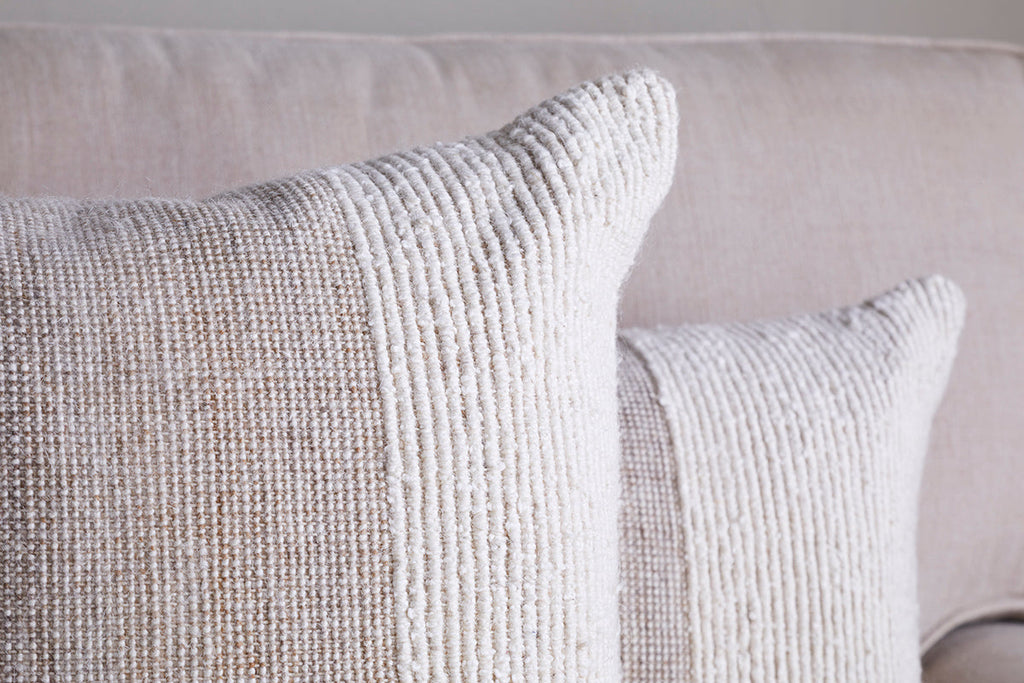 Housse de coussin Karaya en coton et laine - Naturel