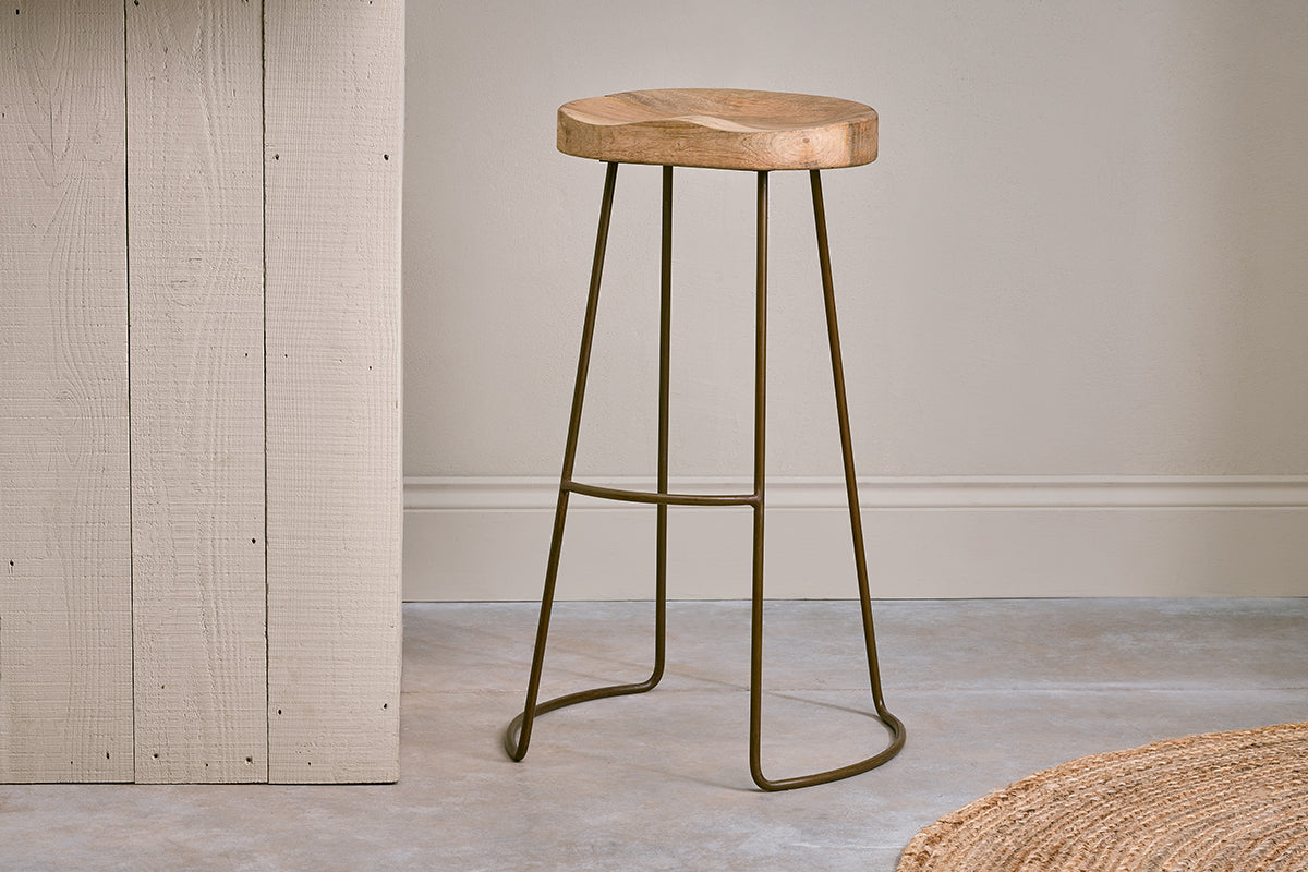Tabouret haut en bois de manguier Loko