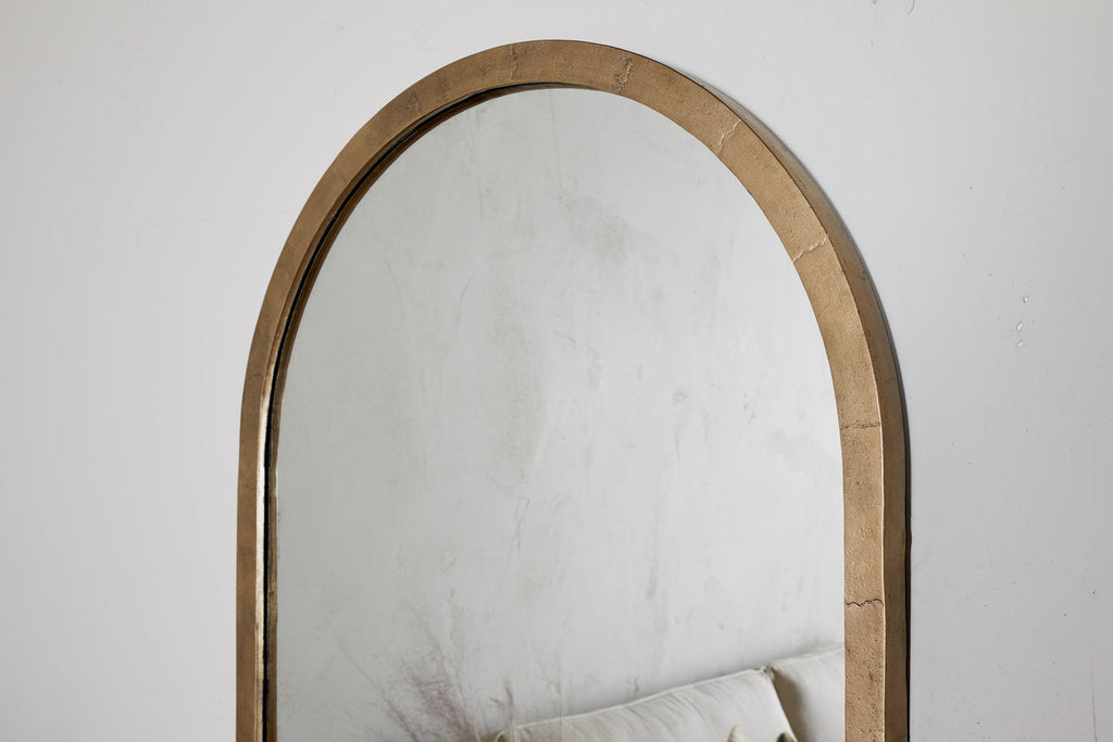 Miroir sur pied Murwara - Laiton antique