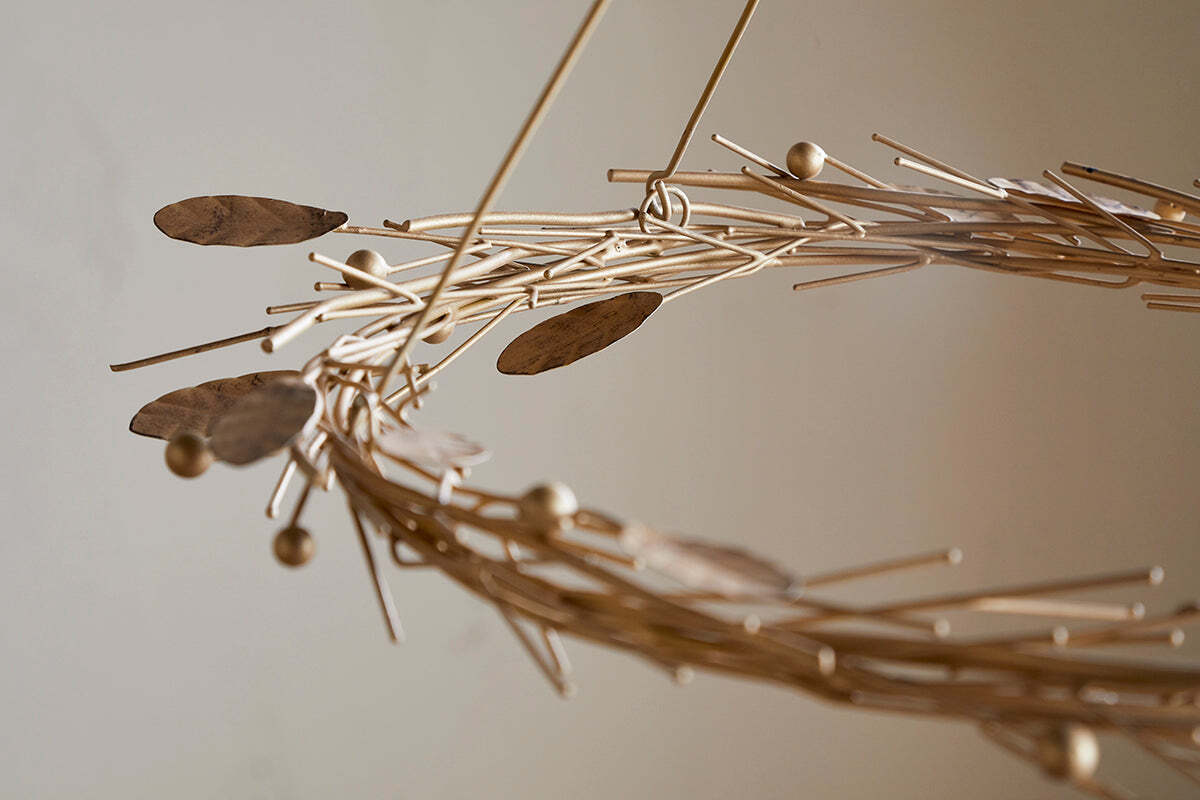 Couronne suspendue Natesa - Laiton