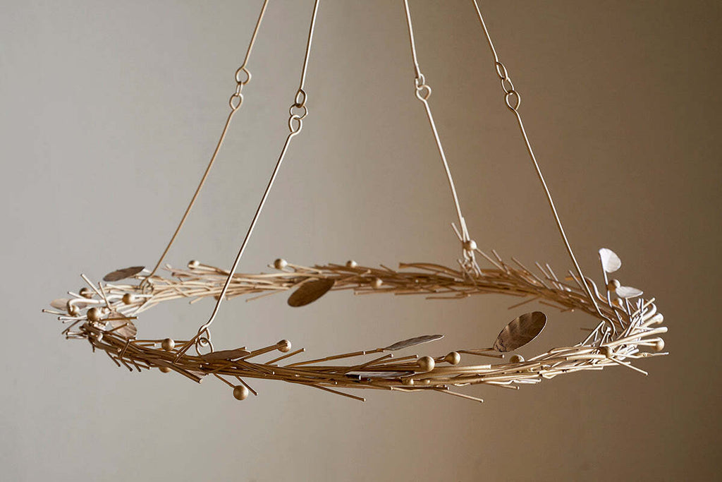 Couronne suspendue Natesa - Laiton