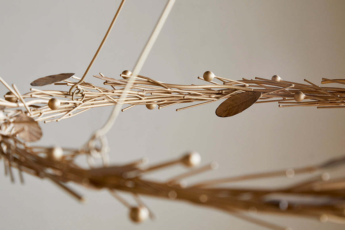 Couronne suspendue Natesa - Laiton