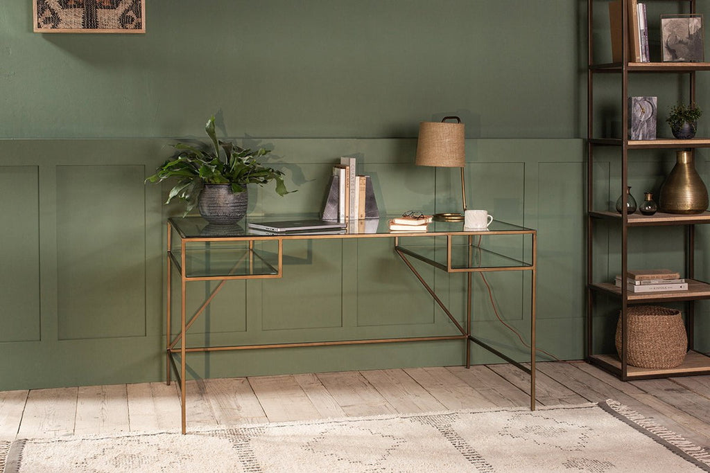 Bureau en fer et verre de Nakuru