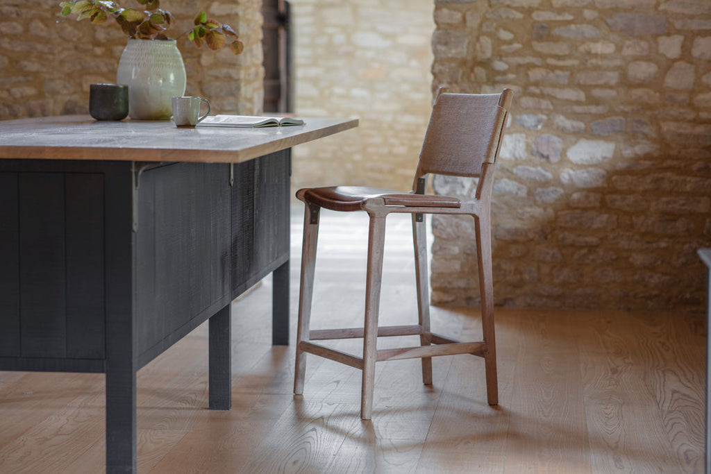 Chaise de comptoir Nayan en cuir et jute - Beige