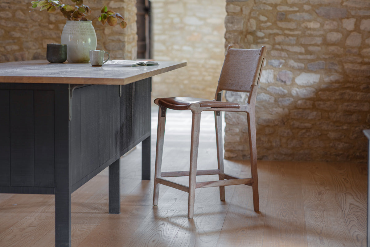 Chaise de comptoir Nayan en cuir et jute - Beige