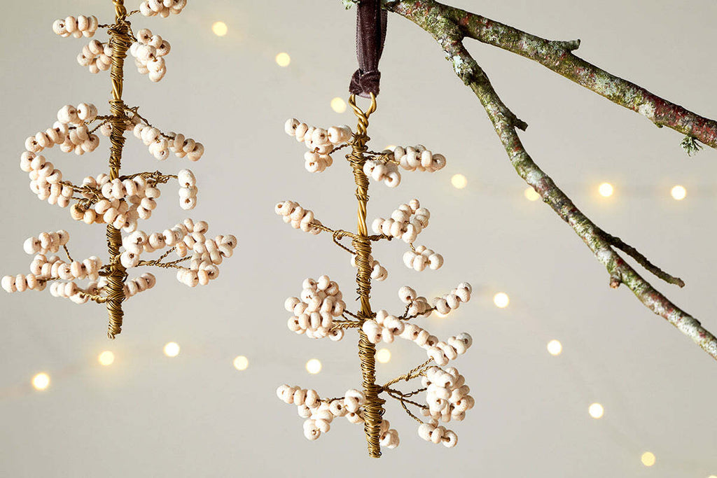 Boules de Noël en bois de manguier Tanu - Laiton et naturel (Lot de 3)