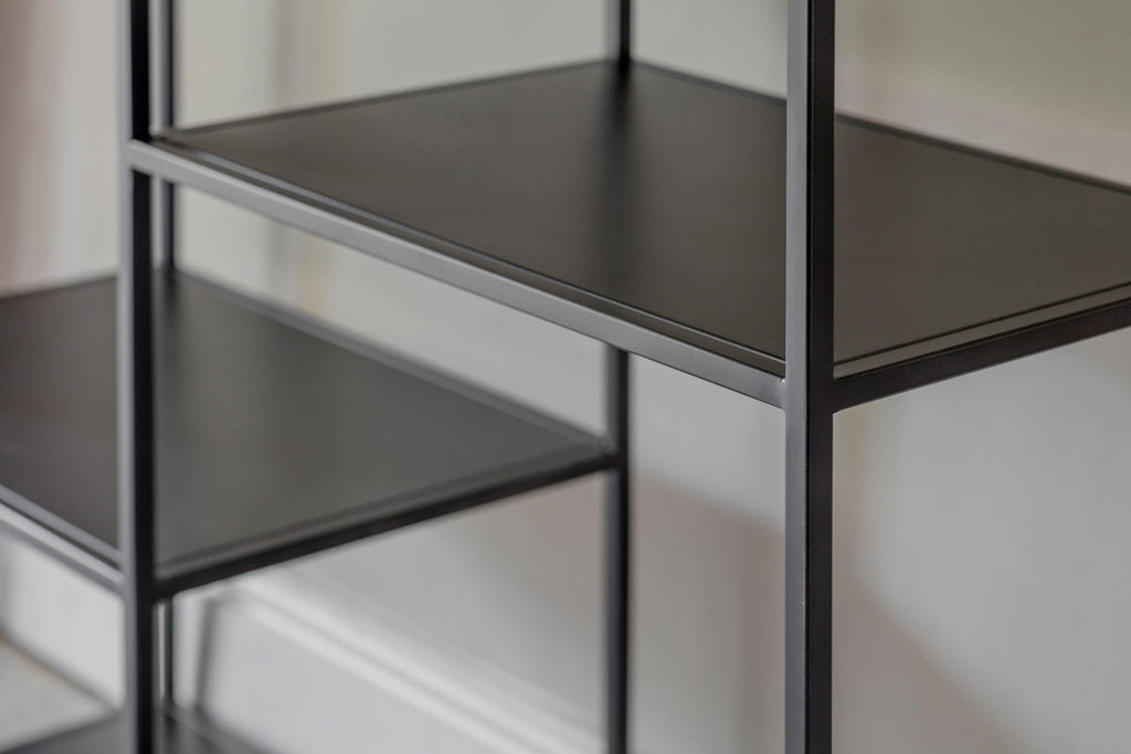 Étagère d'exposition Tanvi - Noire - Large