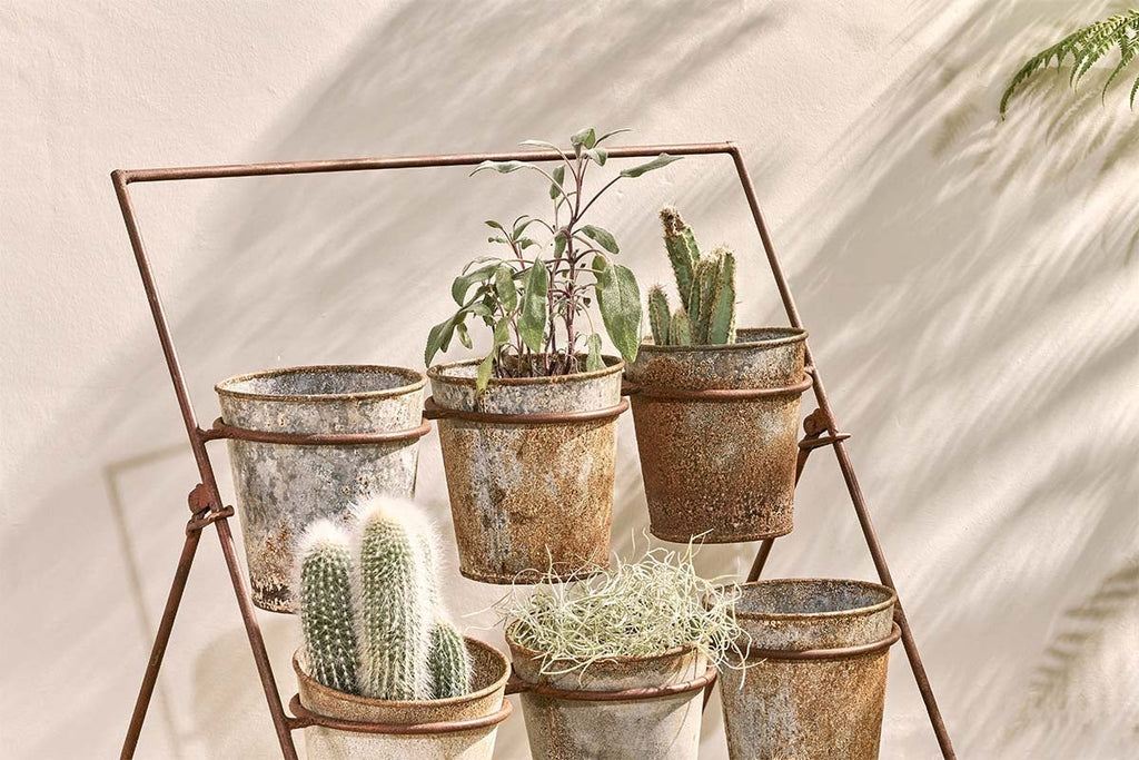 Support pour jardinière Abari